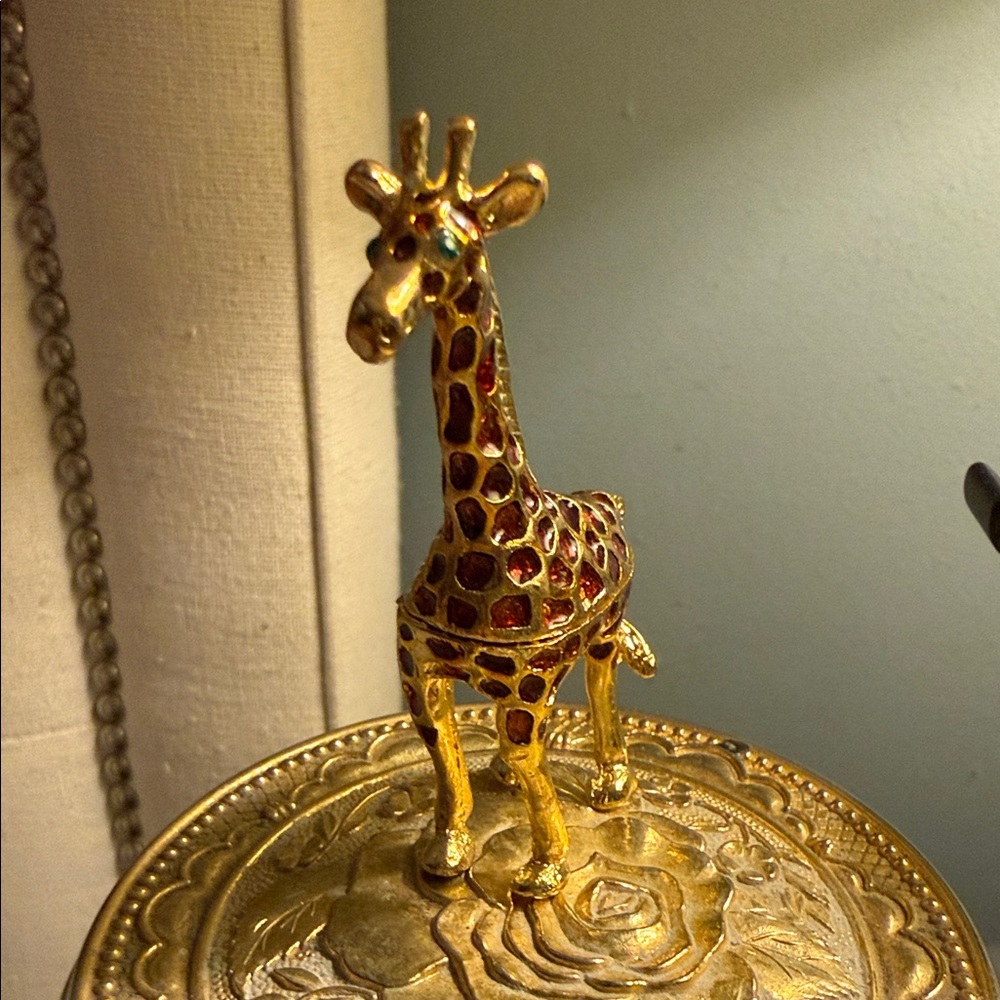 Gold-Tone Giraffe Trinket Box Figurine 3”